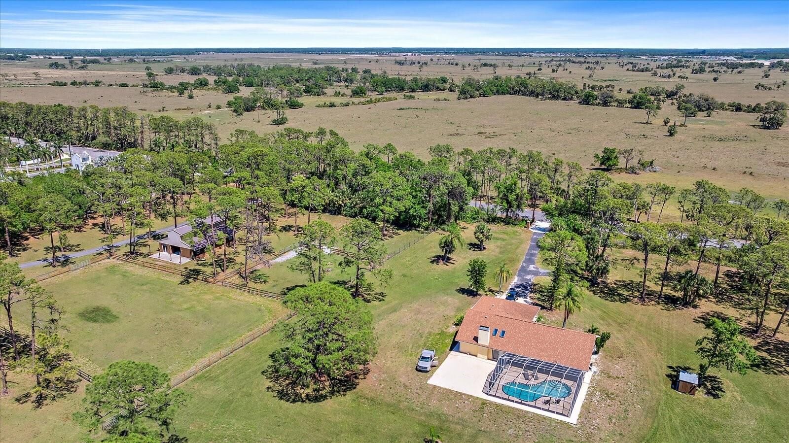 Property Photo:  8280 Ibis Street  FL 34241 