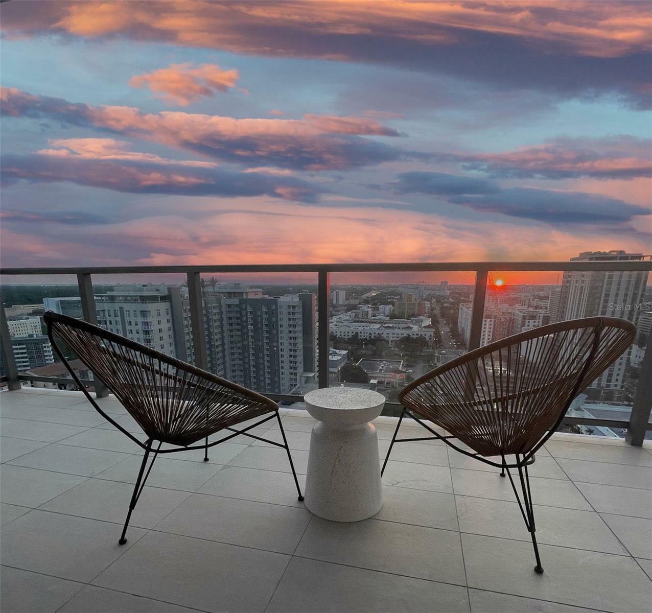 Property Photo:  301 1st Street S 2106  FL 33701 