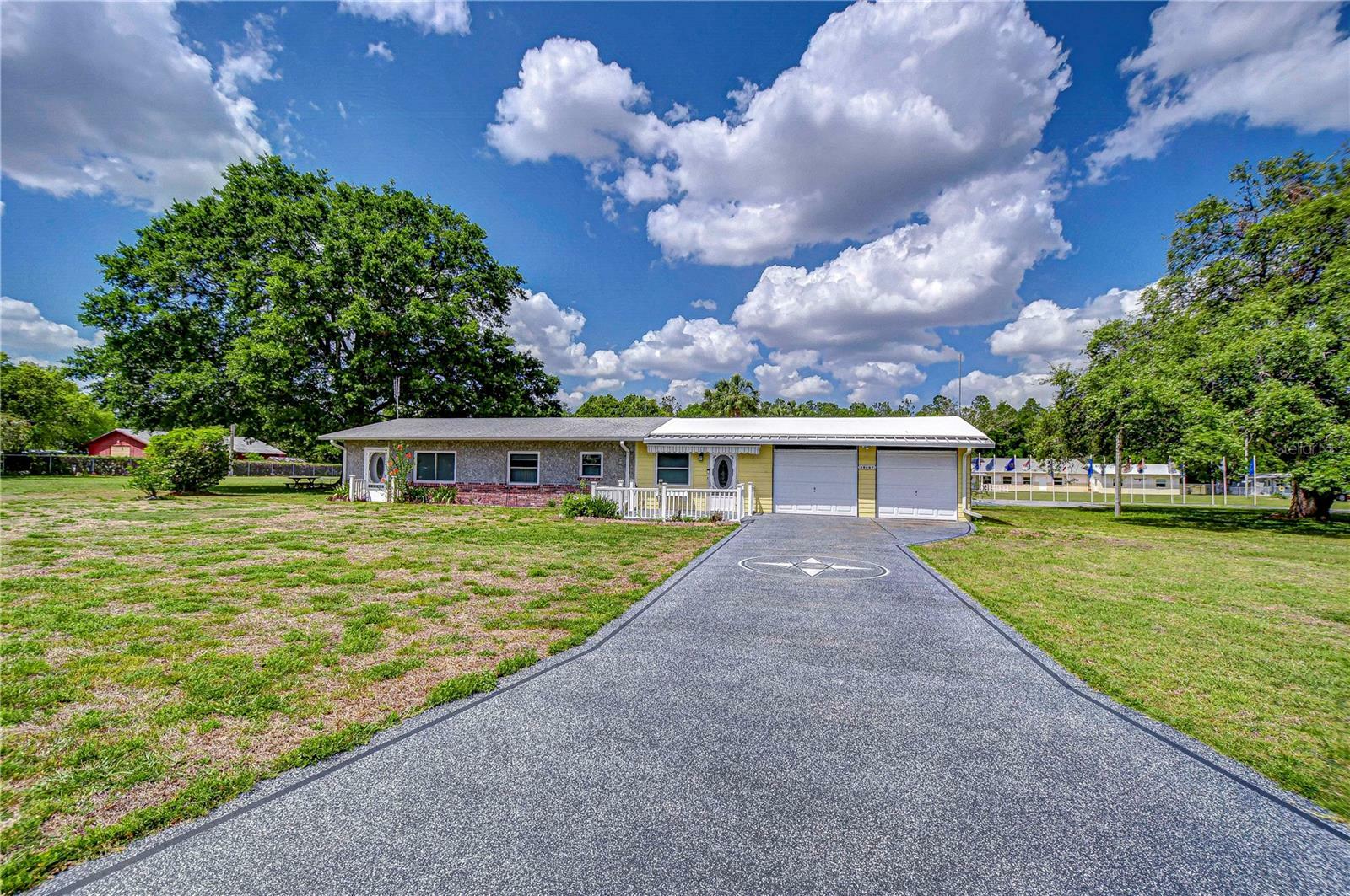 Property Photo: 39407 Rockford Avenue FL 33542