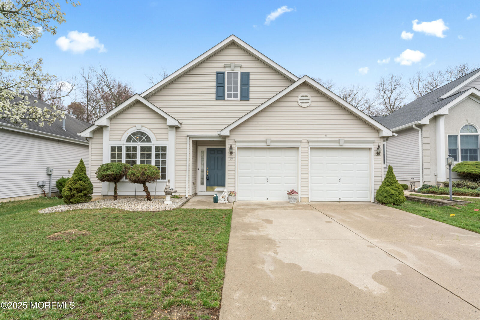 Property Photo: 39 Spyglass Drive NJ 08527