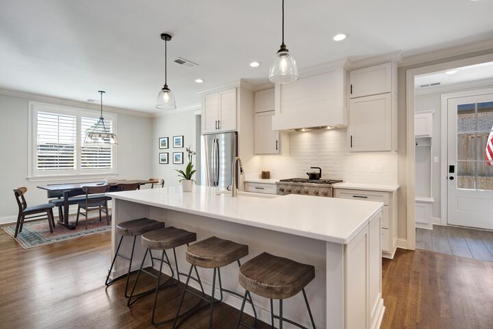 Property Photo: 1592 Exmoor Ln TN 38017