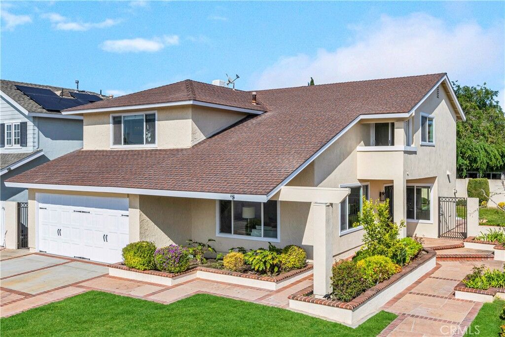 Property Photo: 20802 Woodlea Lane CA 92646