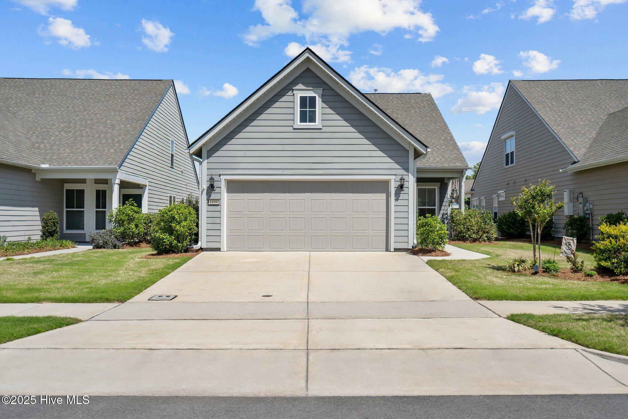 Property Photo: 1109 Snowden Road NC 28412