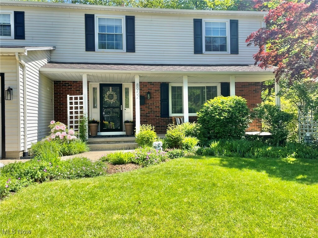 Property Photo: 8952 Trailwood Court OH 44060