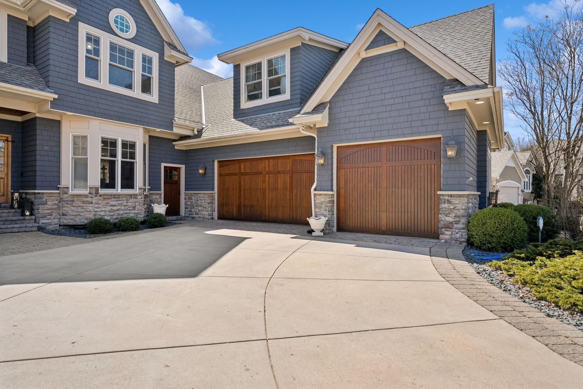 Property Photo: 8425 Kelzer Pond Drive MN 55386