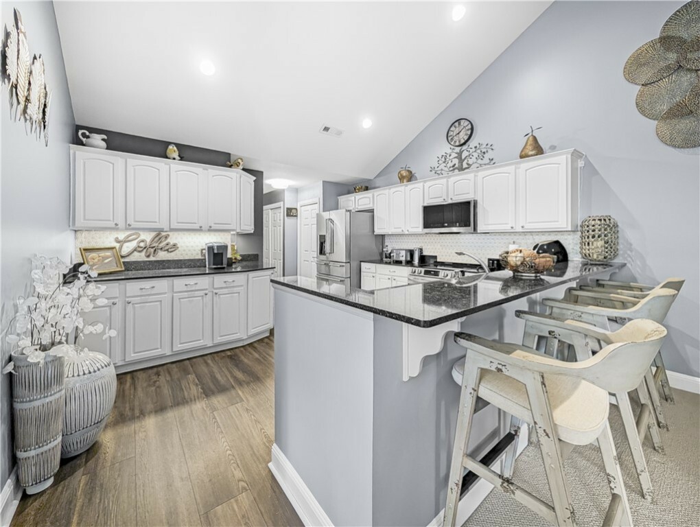 Property Photo: 2100 New Hope Road 304 AR 72758