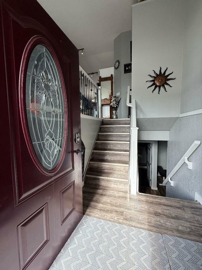 Property Photo: 14 Reeves Street AB T7S 0A8