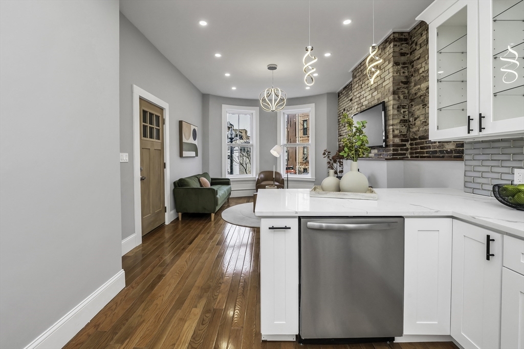 Property Photo:  162 W. Concord Street 1  MA 02118 
