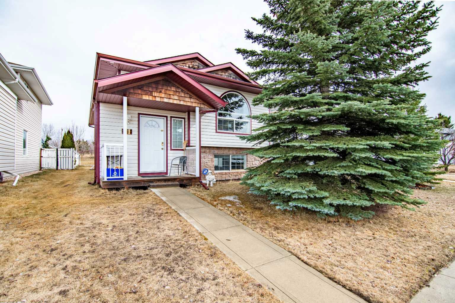 Photo de la propriété: 21 Ralston Crescent AB T4P 3Y5