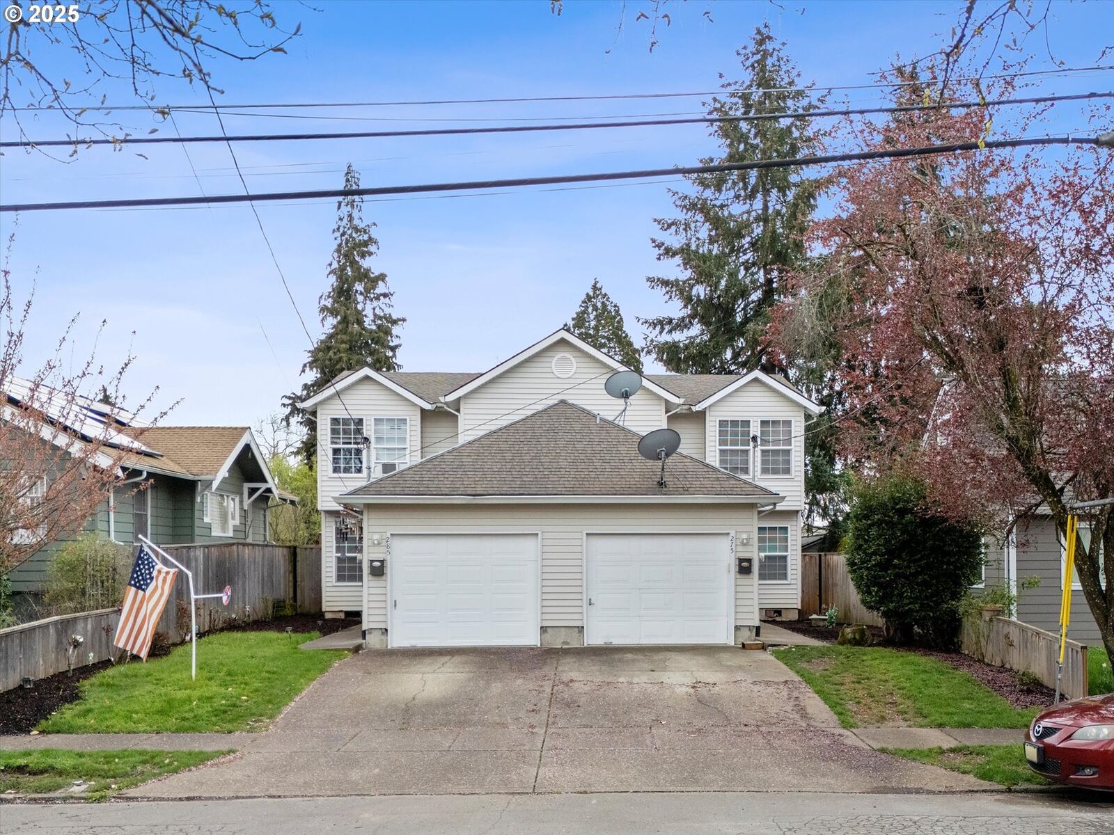 Property Photo:  275 E Hereford St  OR 97027 