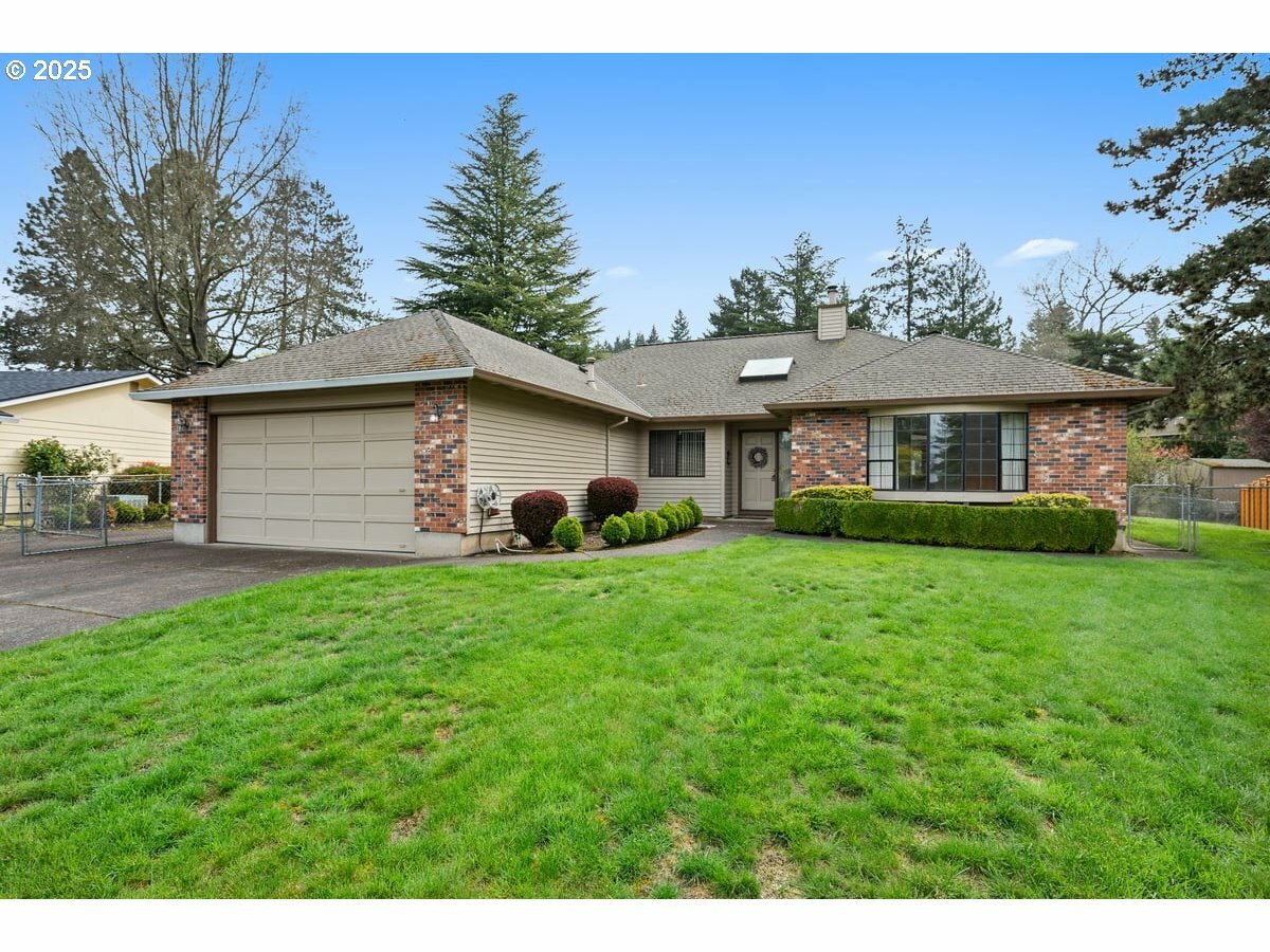 16300 SW Rhus Ct  Portland OR 97224 photo