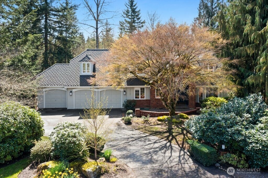 Property Photo: 25705 NE 10th Street WA 98074