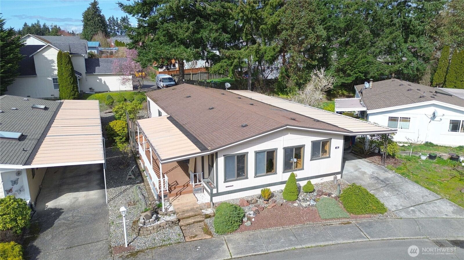 Property Photo: 2500 S 370th Street 142 WA 98003