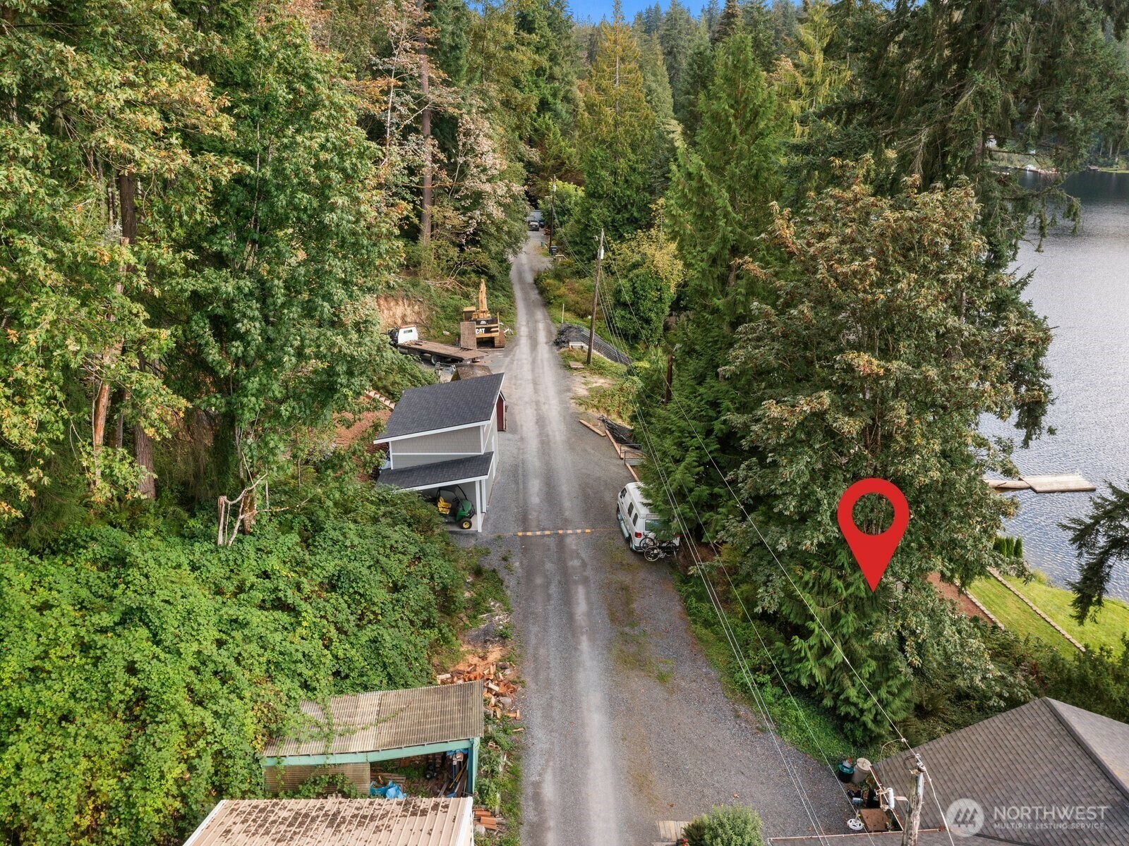 Property Photo: 5108 E Lake Bosworth Drive WA 98290