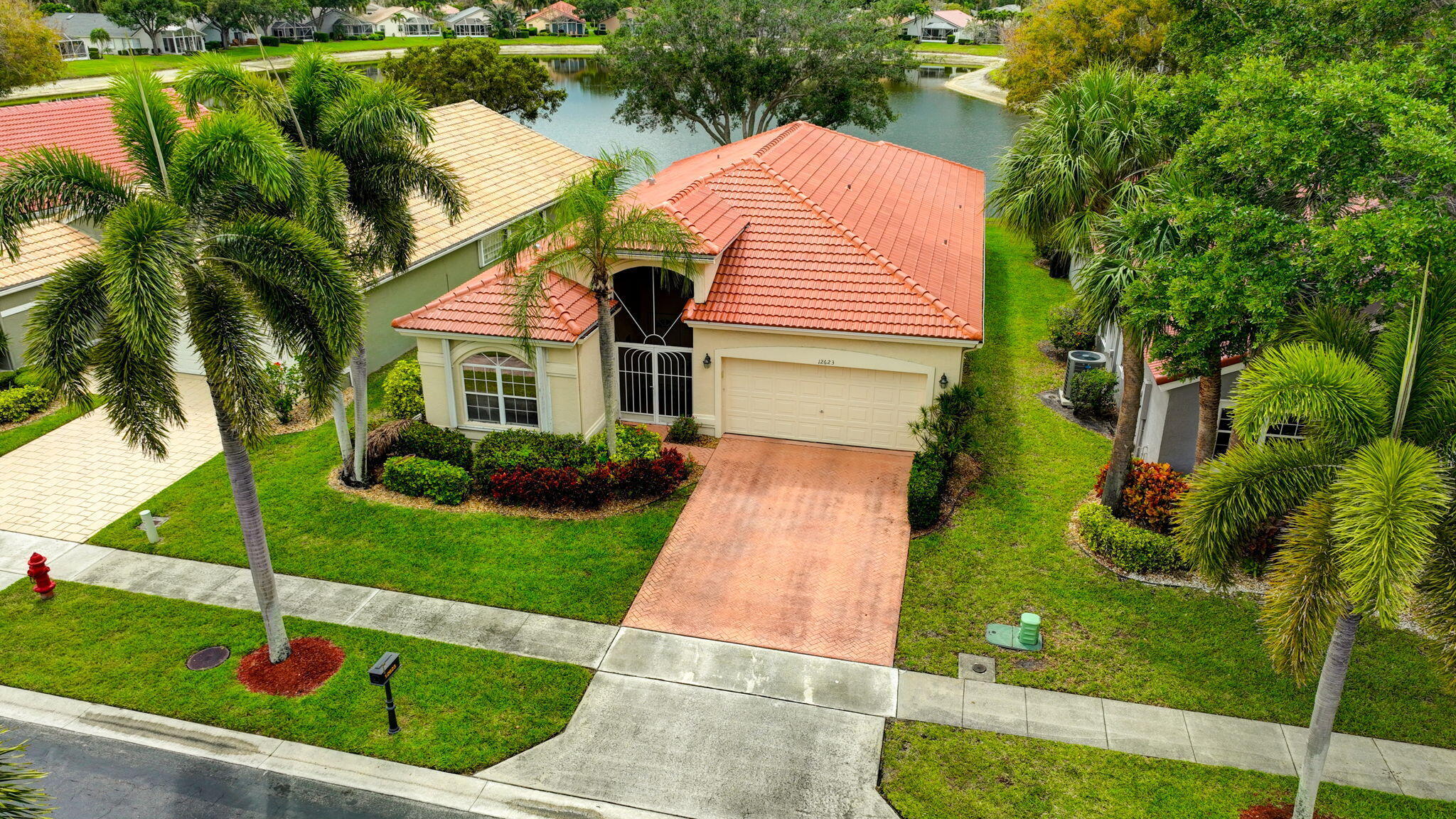 Property Photo: 12623 Majestic Isles Drive FL 33437
