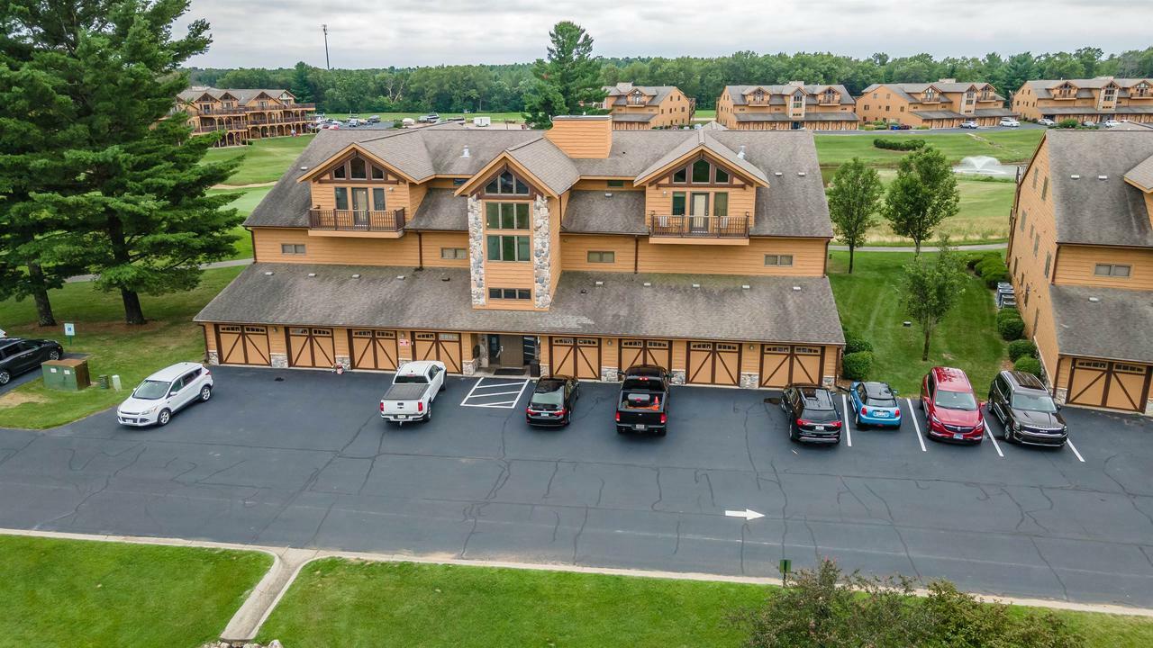 Property Photo: 2009-1 South Czech Court 0901 WI 54613
