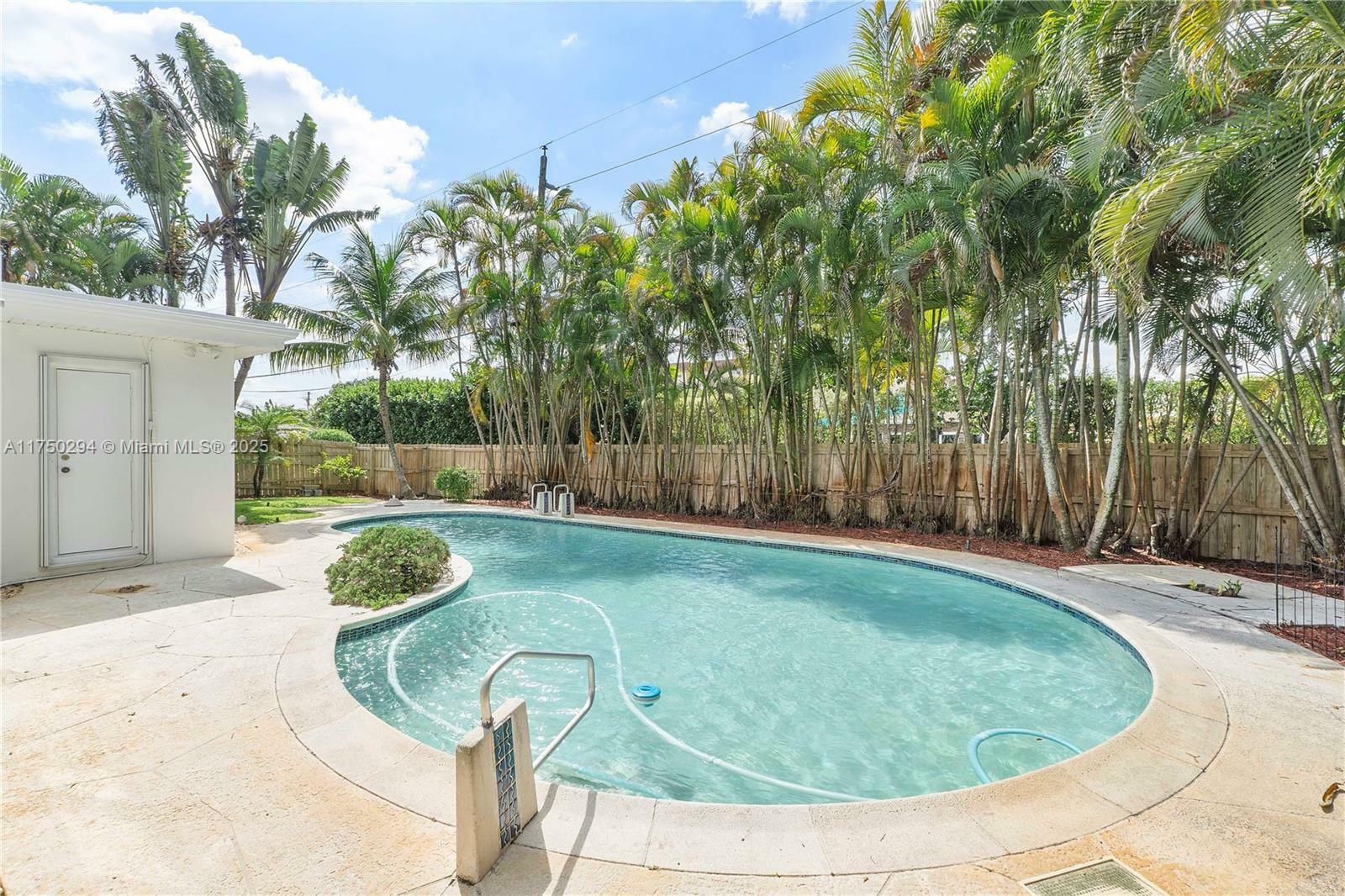 Property Photo: 5300 Adams St FL 33021