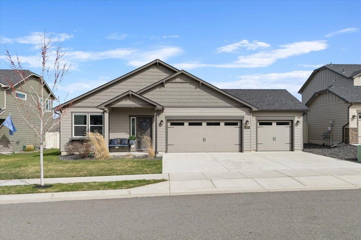 1809 S Eden St  Spokane Valley WA 99016 photo