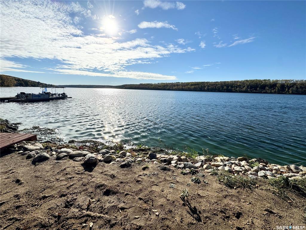 Property Photo: 2 Lakeside W SK S0E 1T0