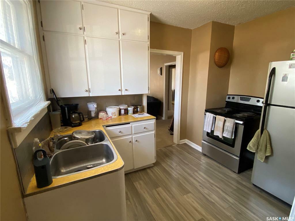 Property Photo: 12 Elizabeth Avenue SK S3N 2C7