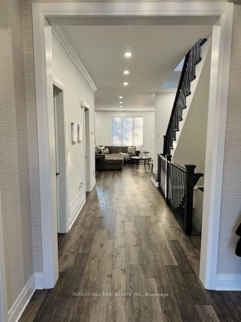 Property Photo: 220 Collingwood Street ON K7L 3X8