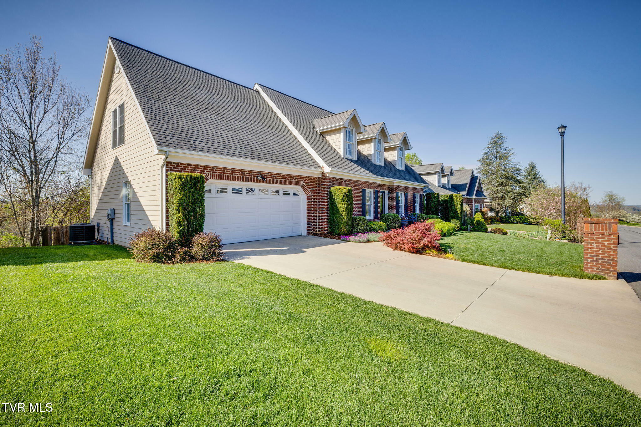 Property Photo: 255 Alpine Trail TN 37663