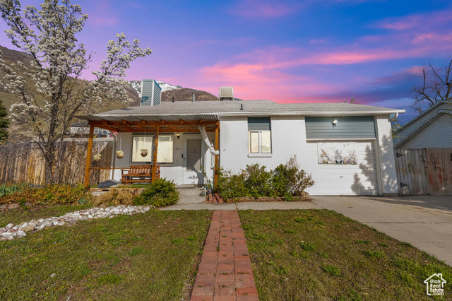 Property Photo: 1841 S Nevada Ave UT 84606
