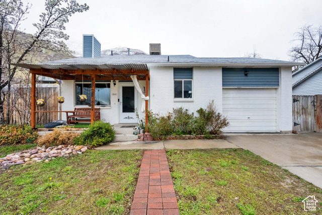 Property Photo: 1841 S Nevada Ave UT 84606
