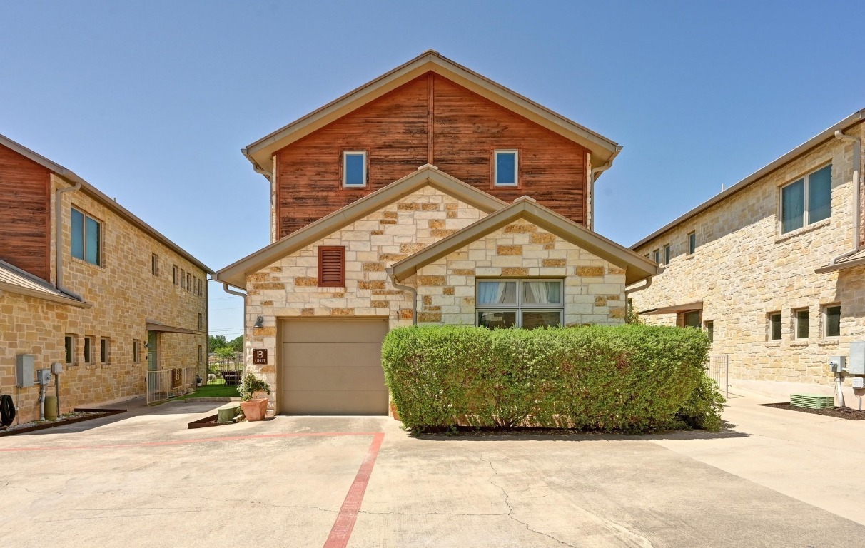592 Fm 967 B  Buda TX 78610 photo