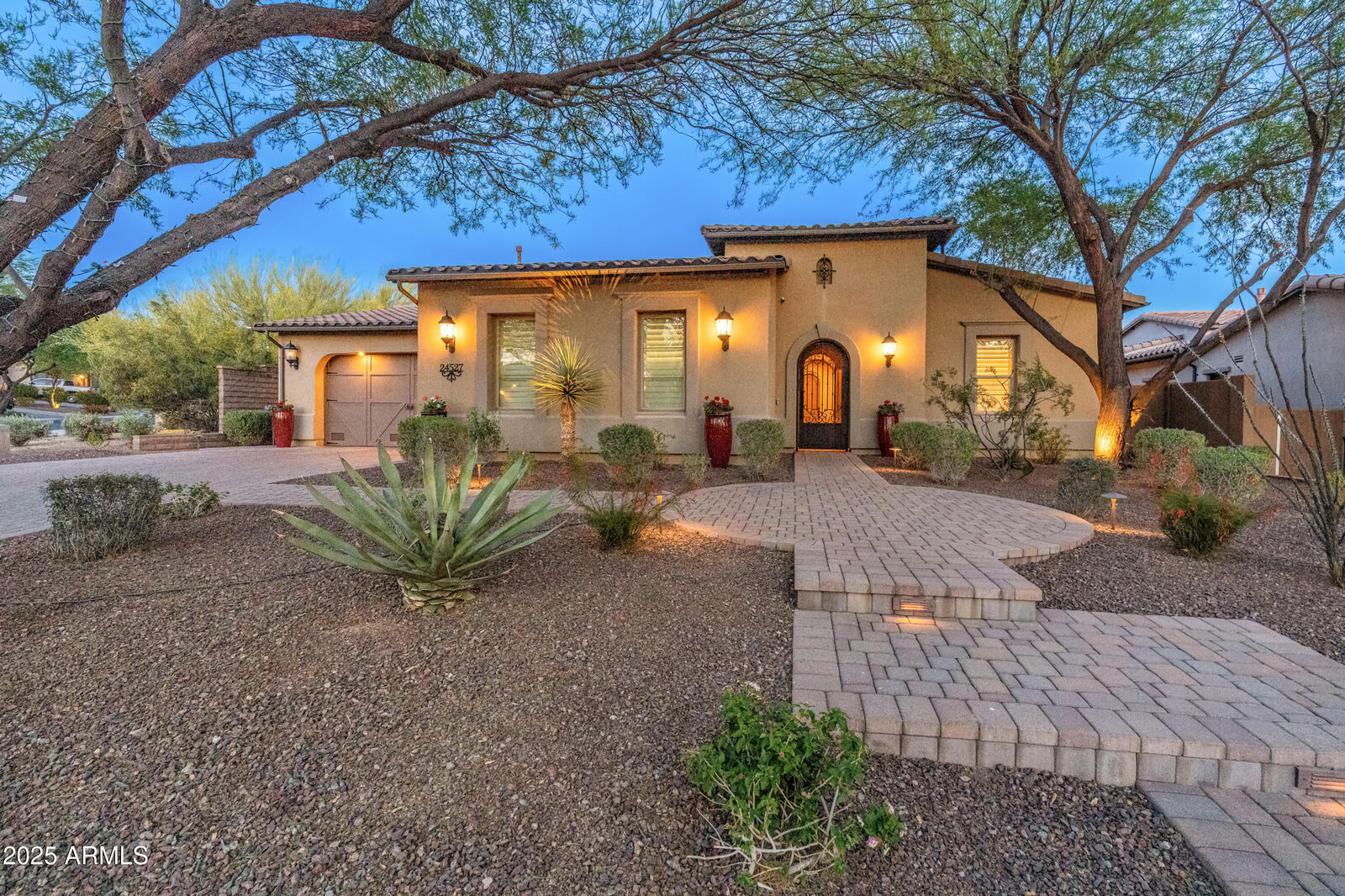 Property Photo:  24527 N 72nd Way  AZ 85255 