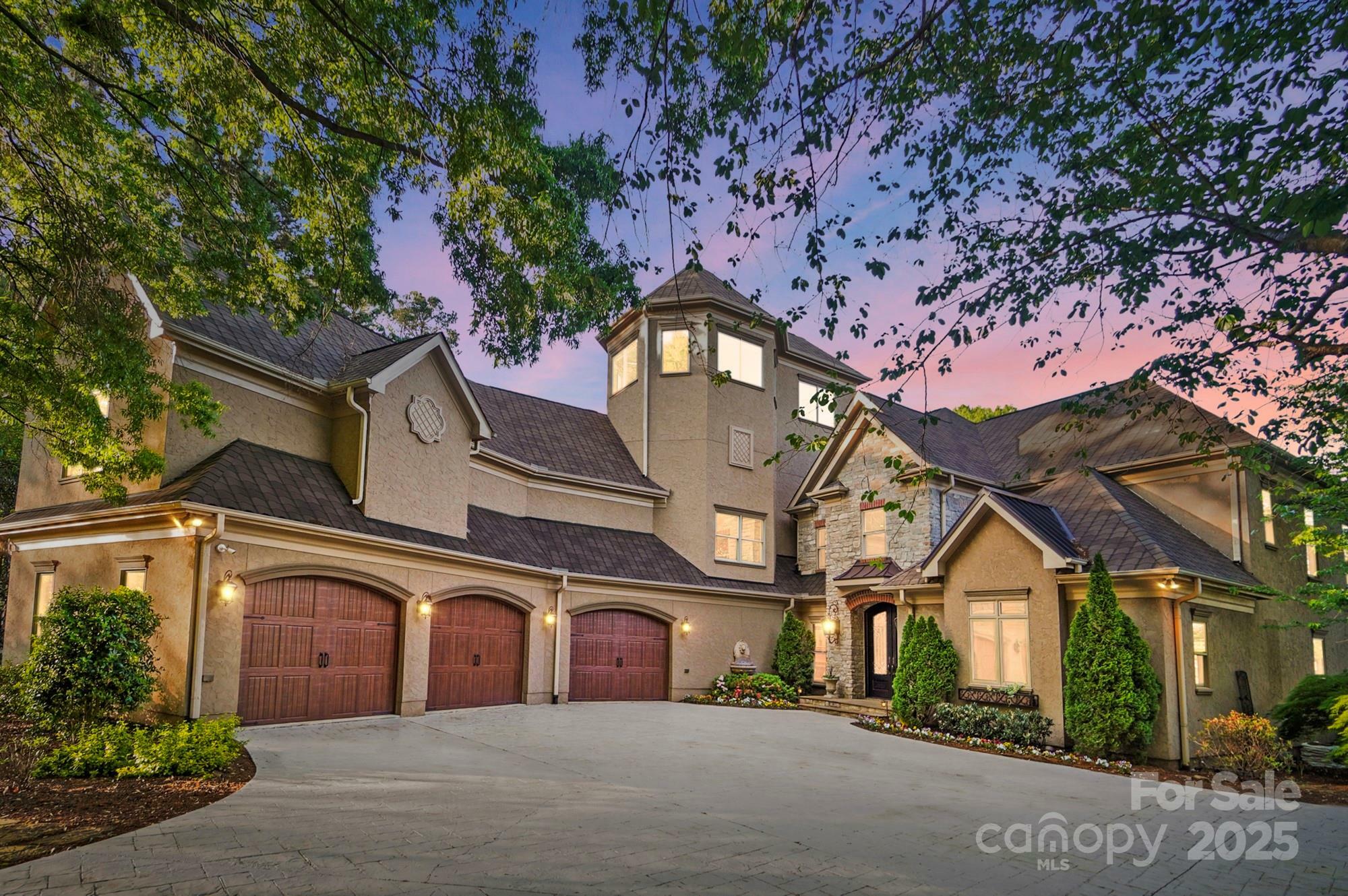 Property Photo: 20428 Island Forest Drive NC 28031