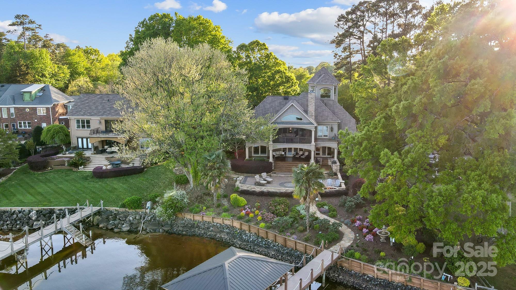 20428 Island Forest Drive  Cornelius NC 28031 photo