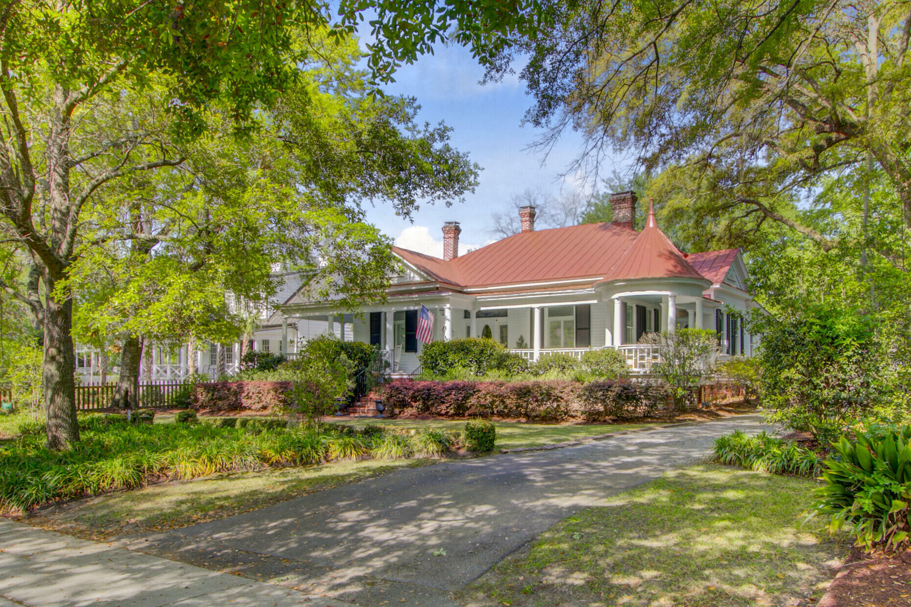 210 S Gum Street  Summerville SC 29483 photo