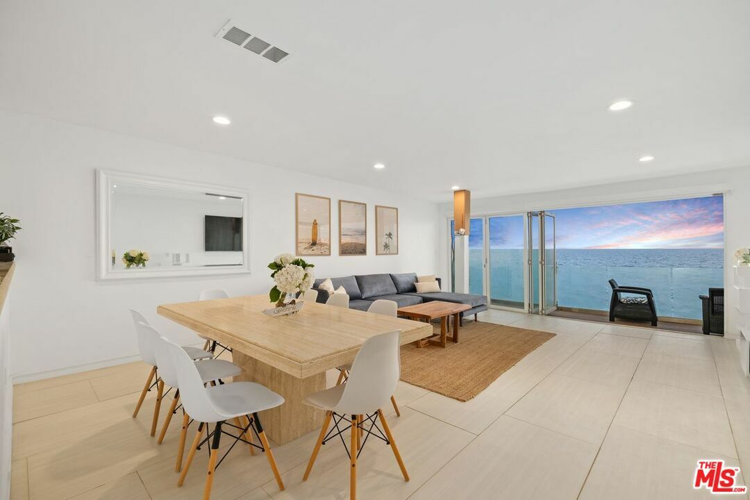 Property Photo: 20462 Pacific Coast Hwy CA 90265