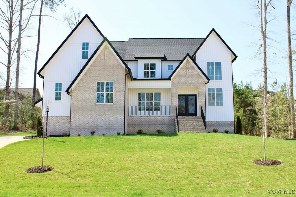 Property Photo: 5118 Lake Summer Loop VA 23120