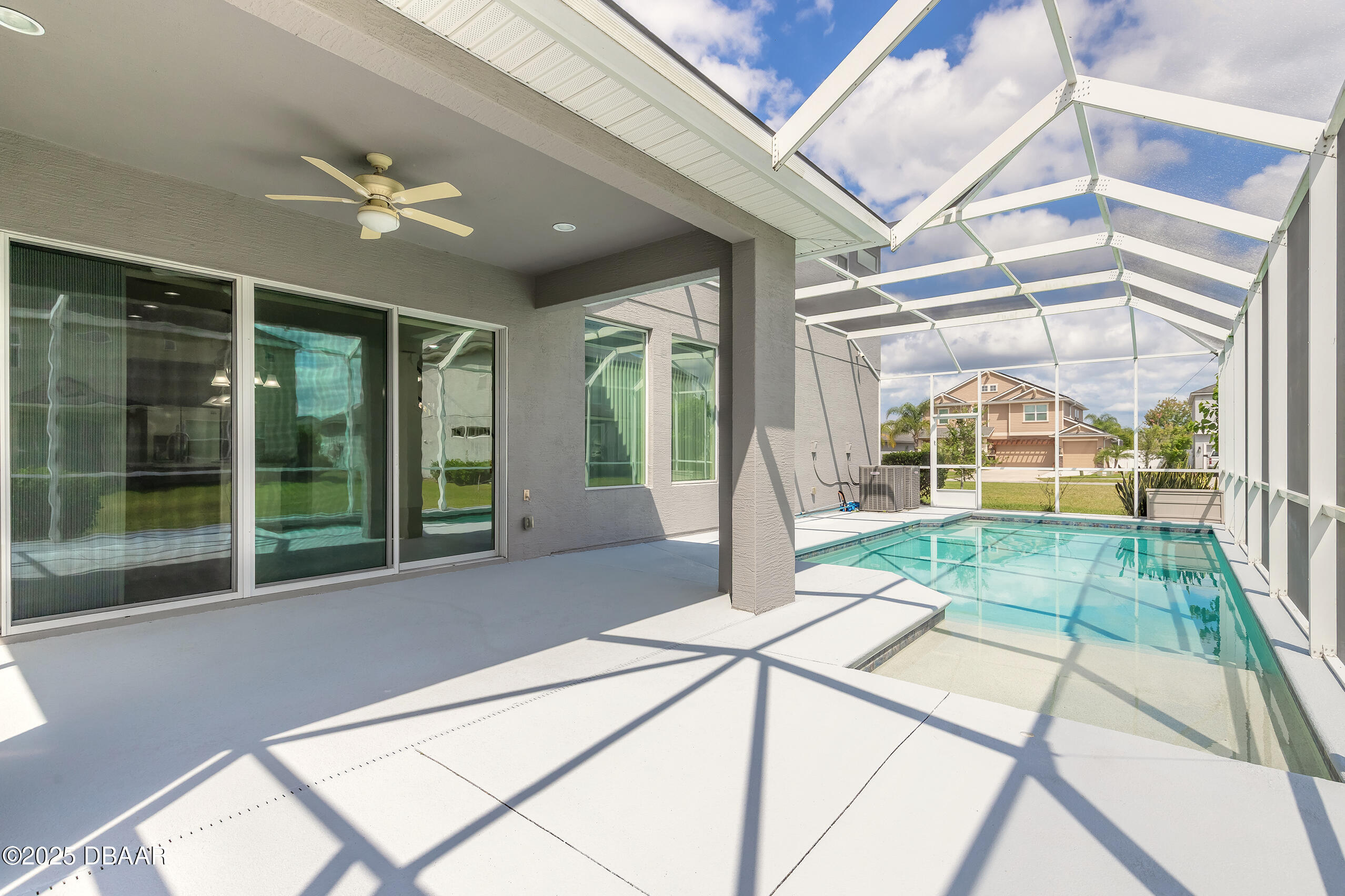 Property Photo: 6808 Forkmead Lane FL 32128