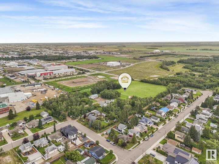 Property Photo:  5405 45 Street  AB T9E 5W6 