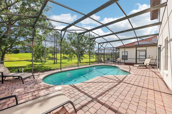 Property Photo: 332 Summer Place Loop FL 34714