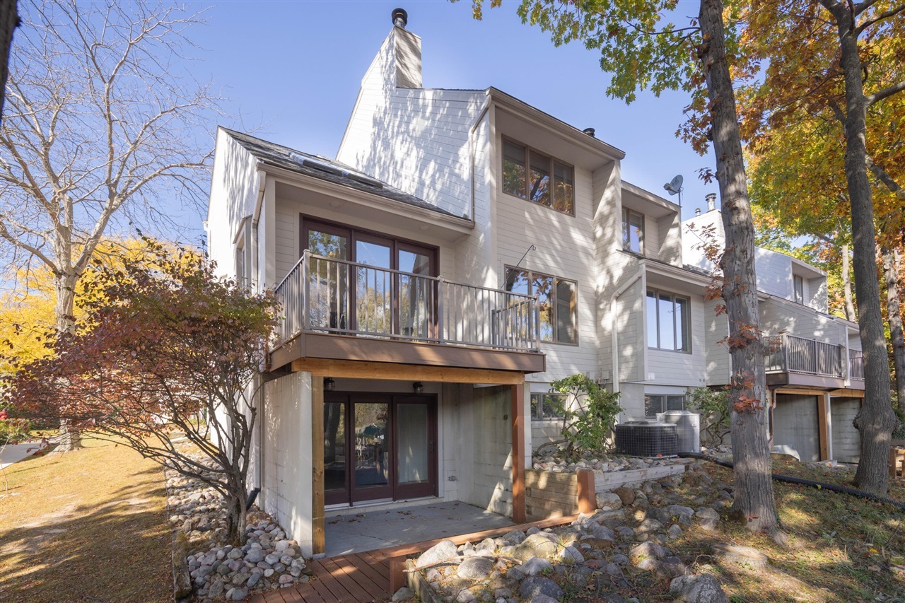 Property Photo:  630 Virginia Avenue A  MI 49090 