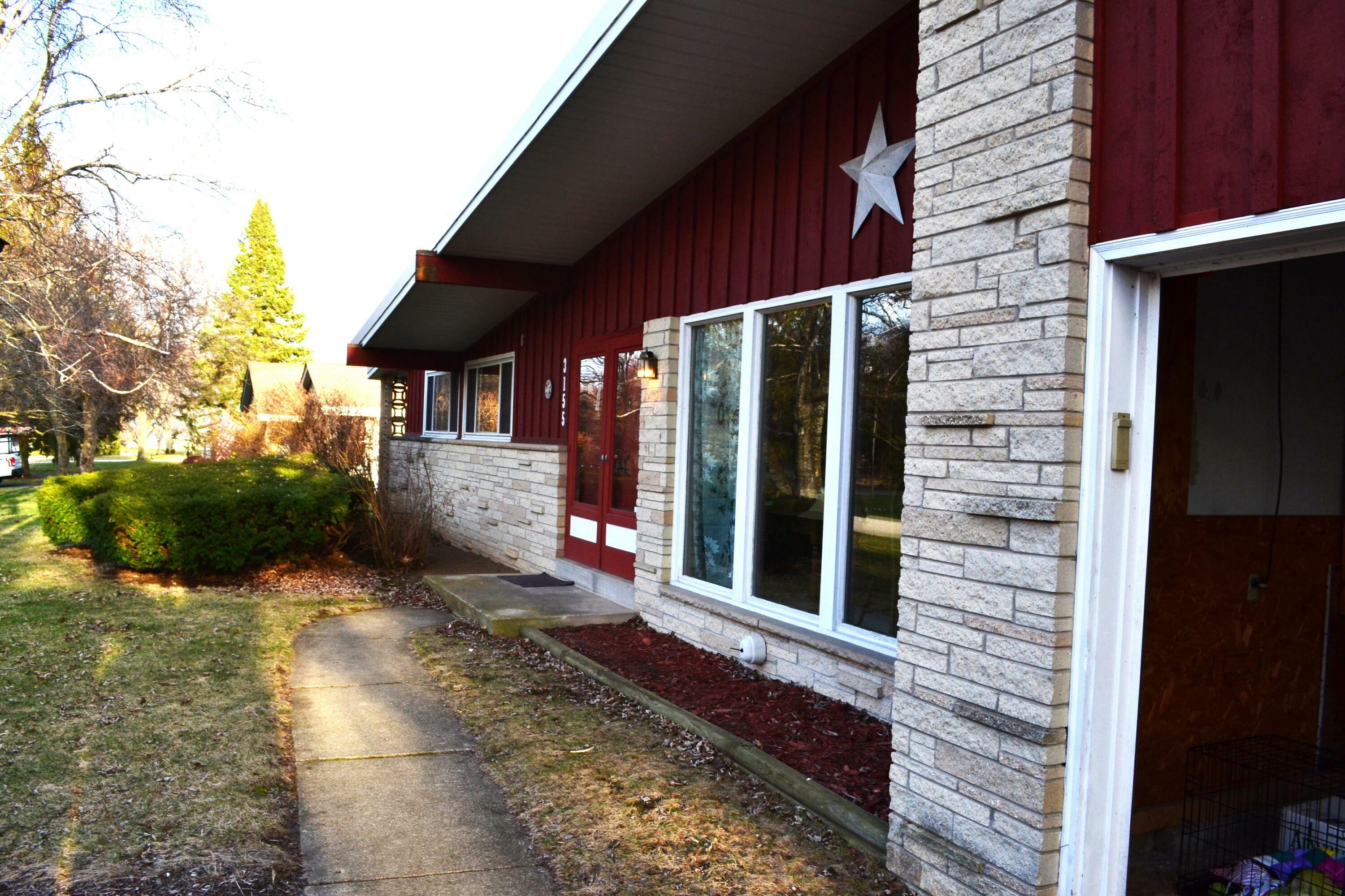 Property Photo: 3155 Skyline Dr WI 53033