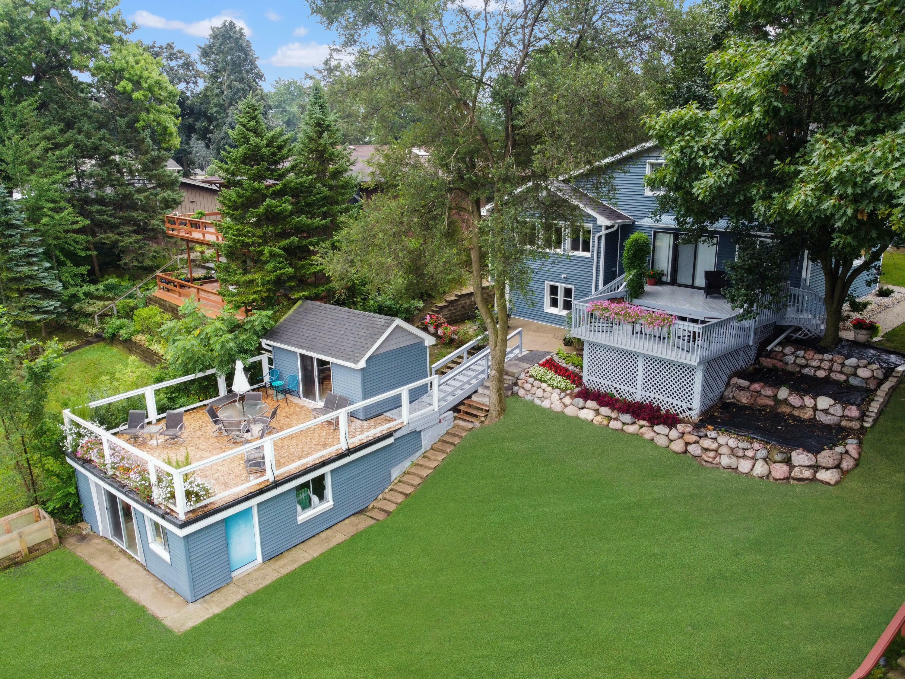 Property Photo: N1226 Tombeau Rd WI 53128