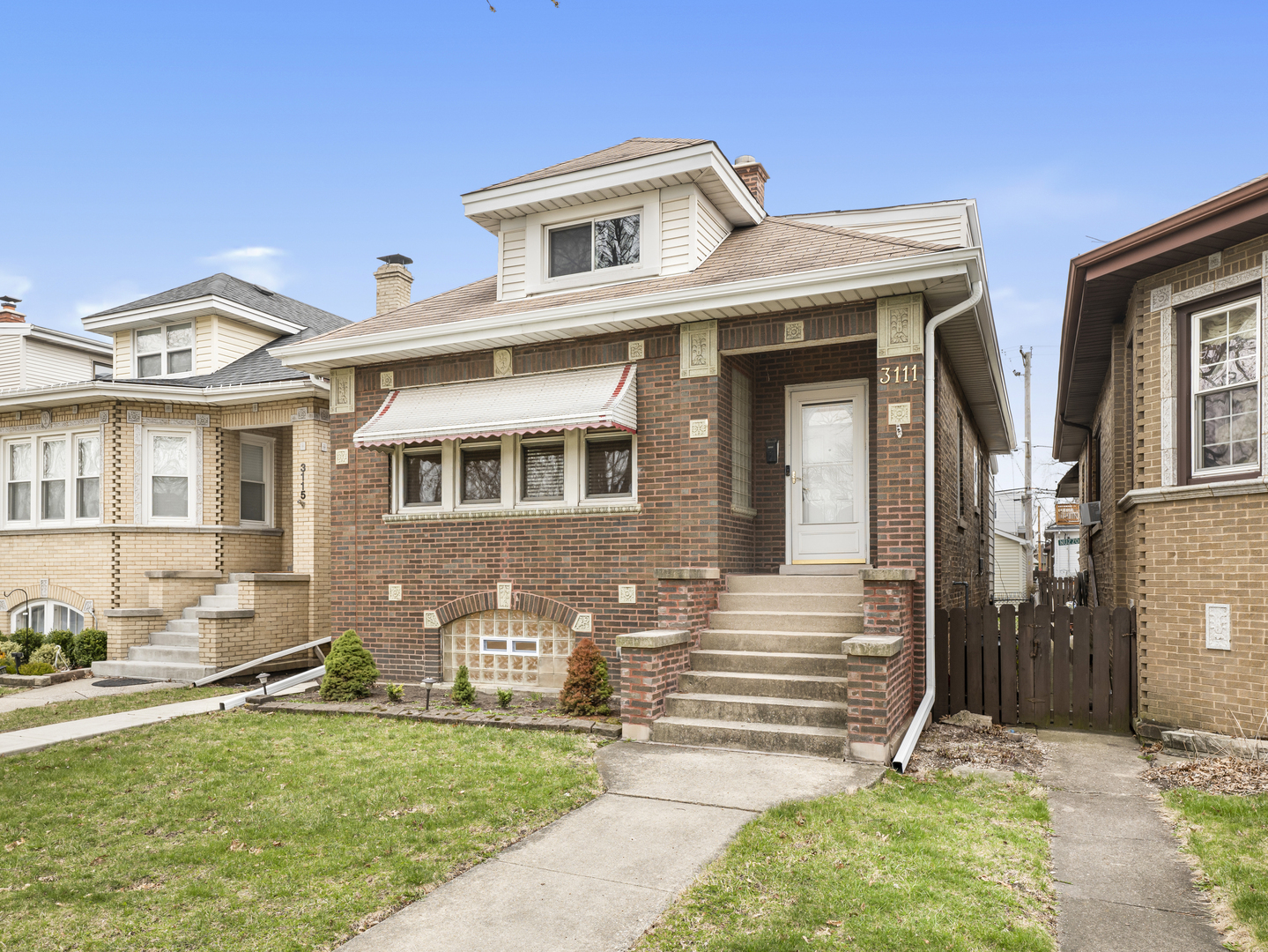 Property Photo: 3111 N 77th Avenue IL 60707
