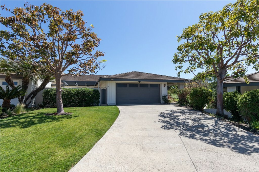 48 White Water Drive  Corona Del Mar CA 92625 photo