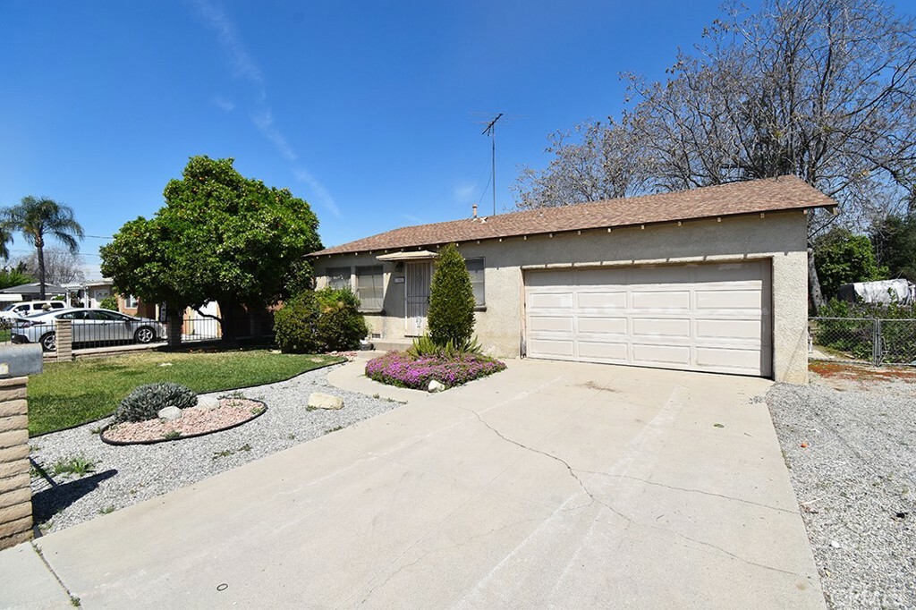 Property Photo: 3944 E 9th Street CA 91766