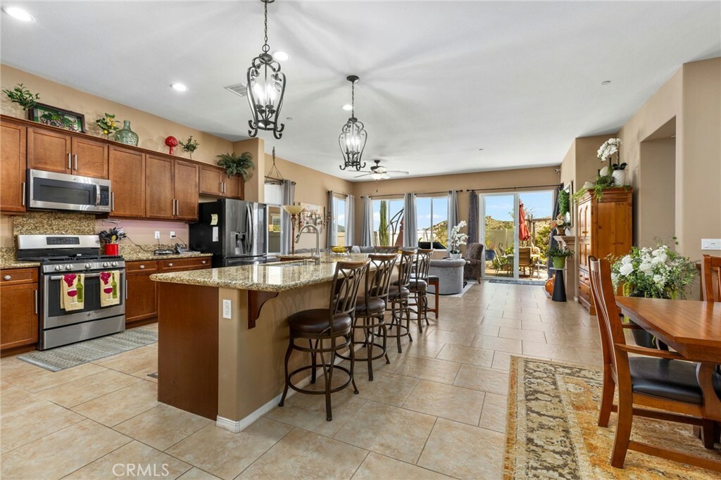 Property Photo: 448 Everest Peak CA 92223