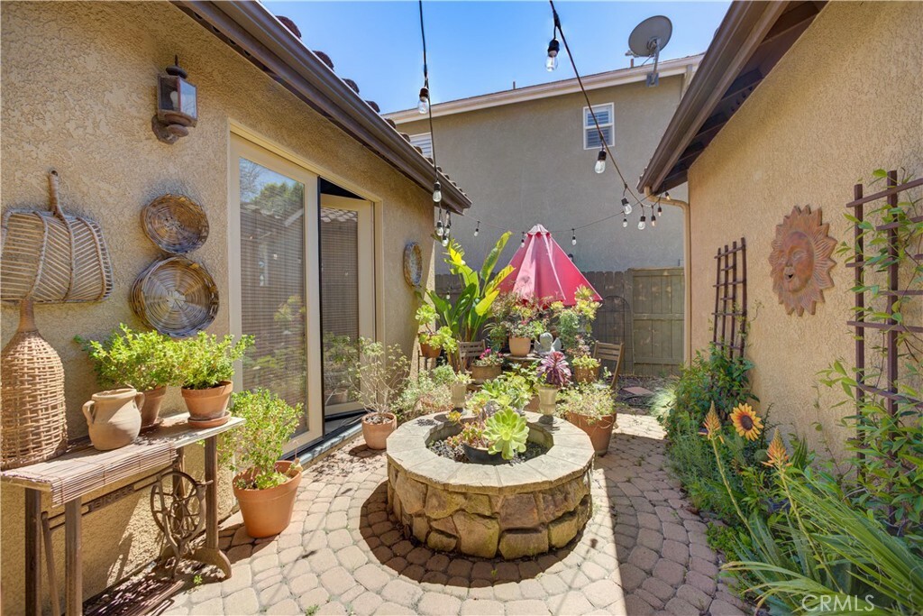Property Photo:  2528 Elliott Street  CA 93455 