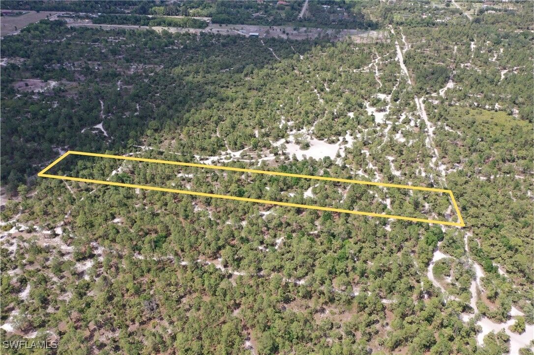 Property Photo: Frangipani Avenue FL 34117