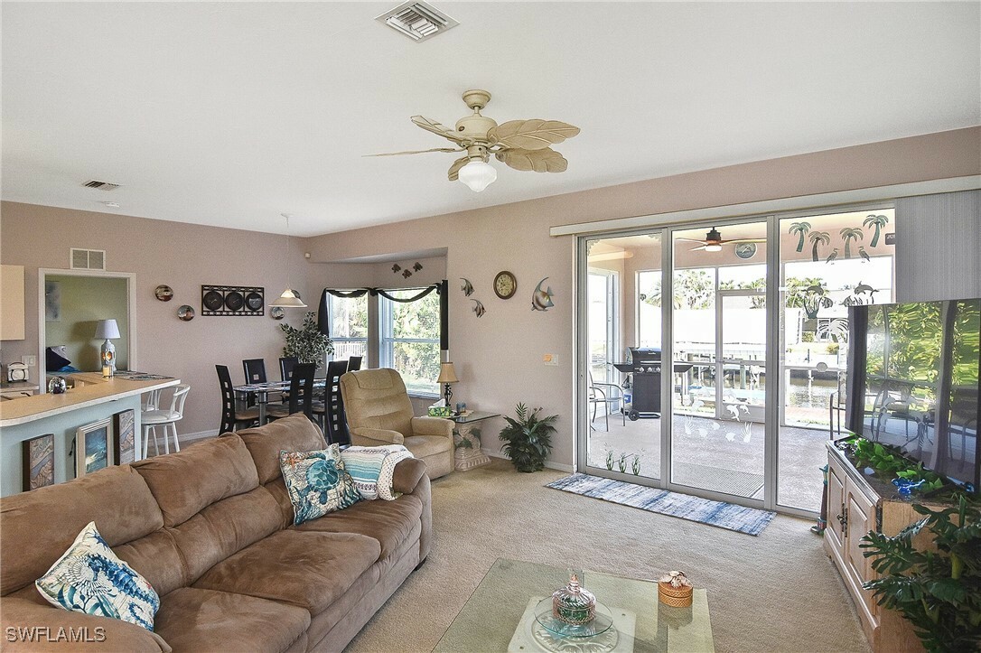 Property Photo: 105 SE 40th Terrace FL 33904