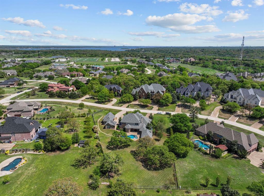 Property Photo: 508 Coyote Road TX 76092
