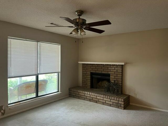 Property Photo: 2722 N Barcelona Avenue AR 72703